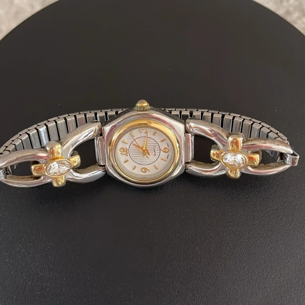 Avon Vintage Women's Quartz Watch Silver w/Gold Accents, Crystals, Stretch Band